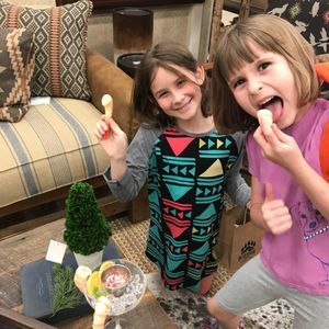 Meet your Posher, Ashley